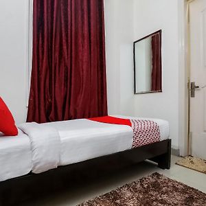 Small Single Room